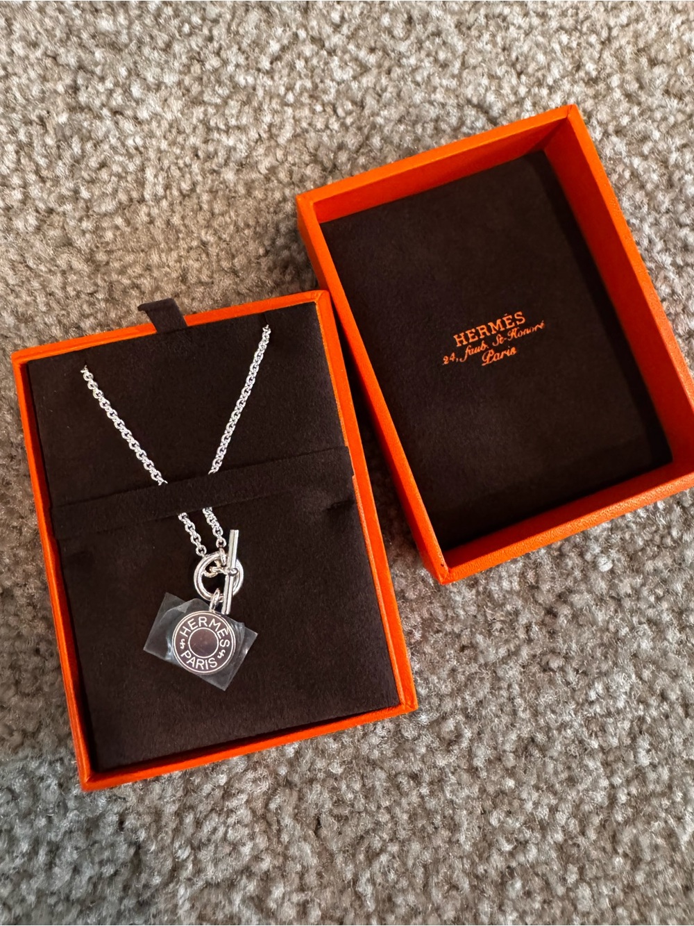Hermès Amulettes Hermès Ex-Libris pendant silver chain necklace with charm
